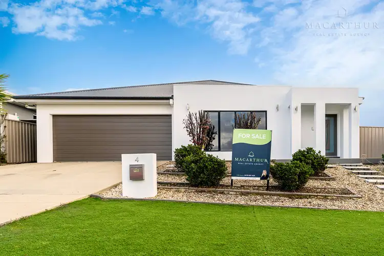 4 Waterhouse Avenue, Lloyd NSW 2650