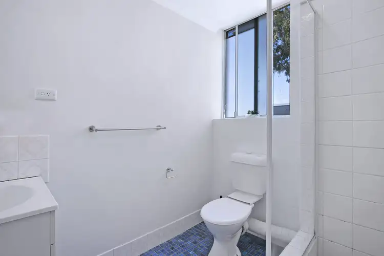 Sixth view of Homely unit listing, 4/370 Zillmere Road, Zillmere QLD 4034