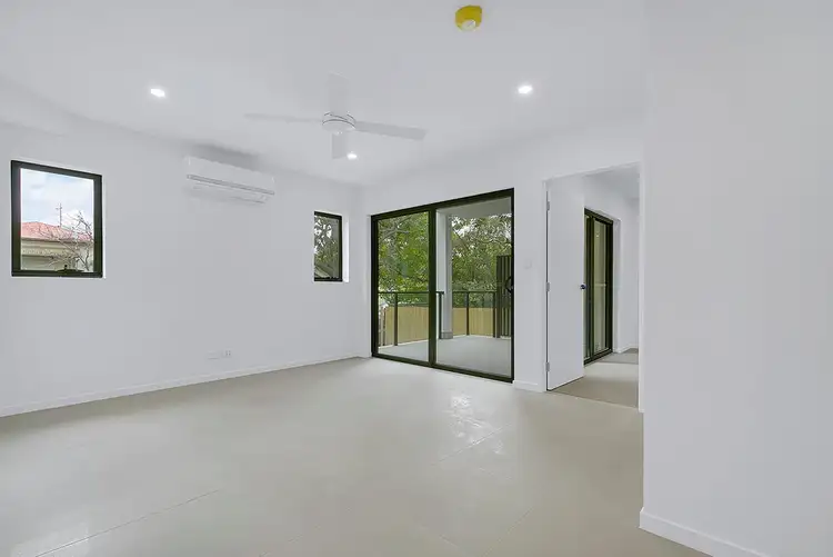 Fifth view of Homely unit listing, 2/26 Ellis Street, Stones Corner QLD 4120