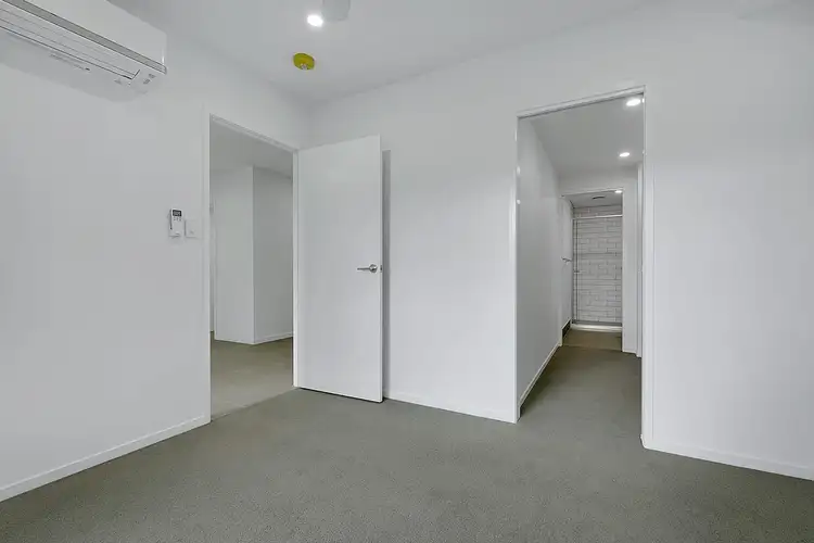 Sixth view of Homely unit listing, 2/26 Ellis Street, Stones Corner QLD 4120