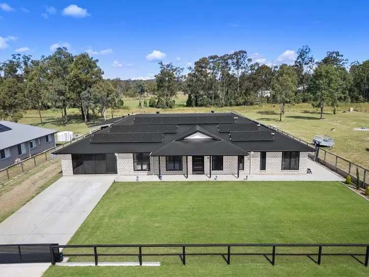6 Sandstone Drive, Hatton Vale QLD 4341