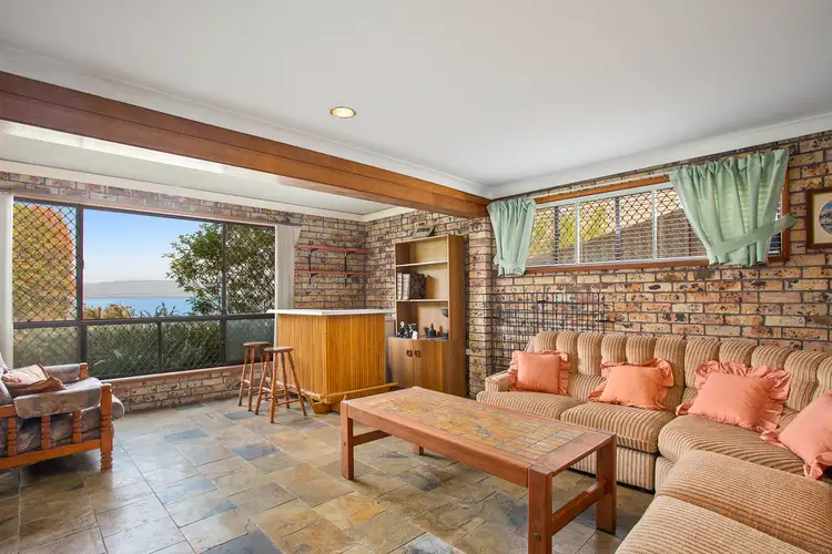 Fifth view of Homely house listing, 274 Northcliffe Drive, Lake Heights NSW 2502