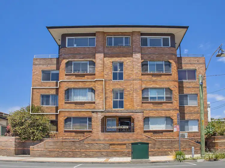 49 Donald Street