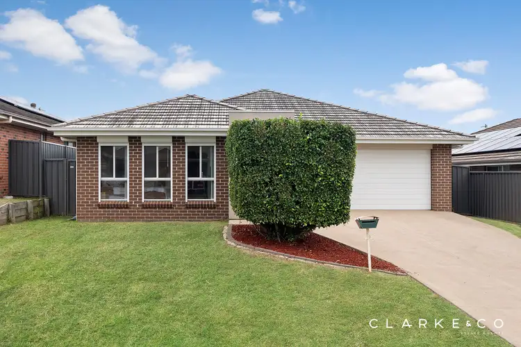 19 Moorebank Road, Cliftleigh NSW 2321