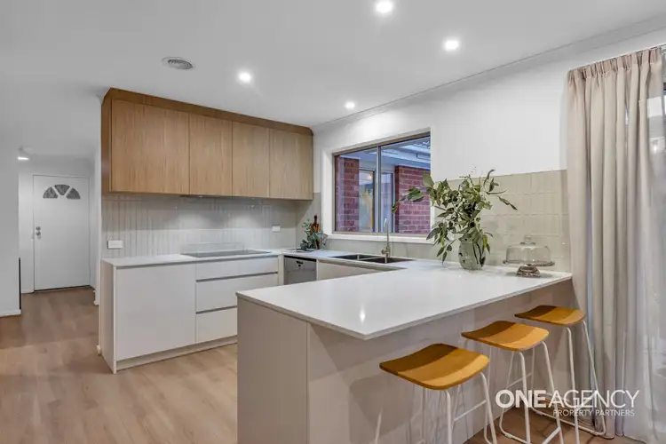 Sixth view of Homely house listing, 15 St Anthony Court, Seabrook VIC 3028