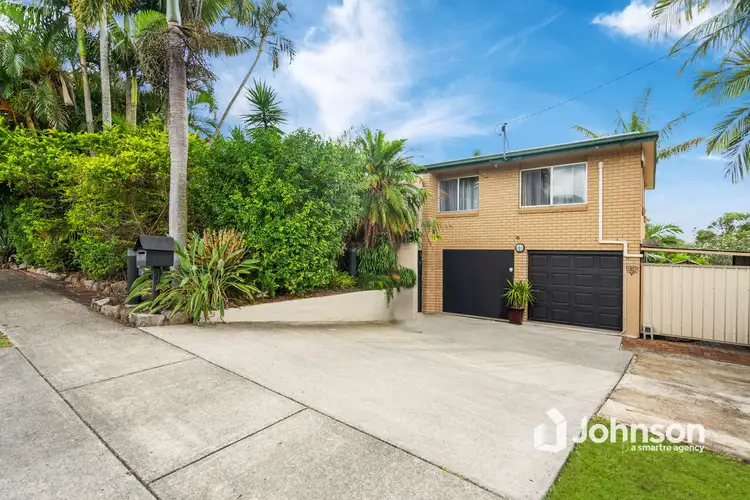 75 Conifer Street, Hillcrest QLD 4118