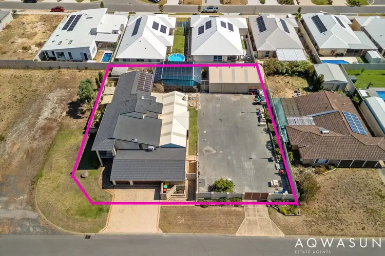 9 Woodlands Road, Golden Bay WA 6174