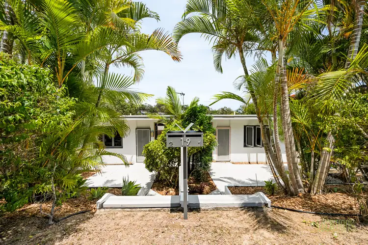 19 Pine Avenue, West Gladstone QLD 4680