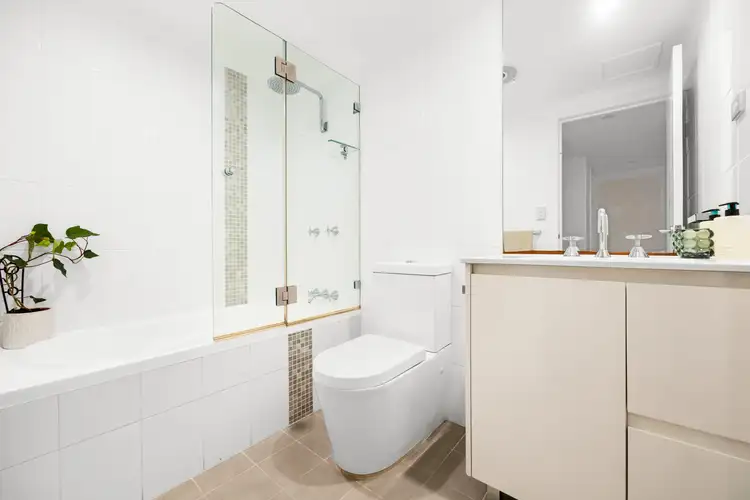 Fifth view of Homely apartment listing, 4/737-739 Pittwater Road, Dee Why NSW 2099