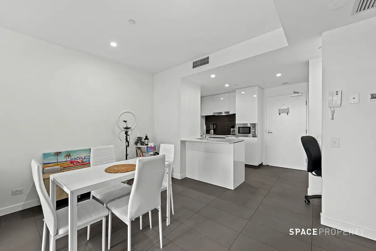 Main view of Homely apartment listing, 905/10 Trinity Street, Fortitude Valley QLD 4006