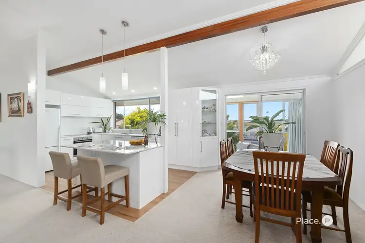 Sixth view of Homely house listing, 21 Cresthaven Drive, Mansfield QLD 4122