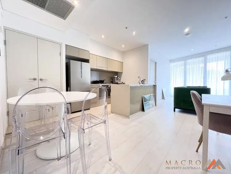 612/718 George Street, Haymarket NSW 2000