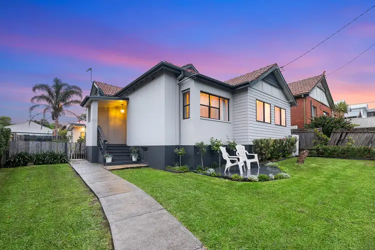 84 Barton Street, Mayfield NSW 2304