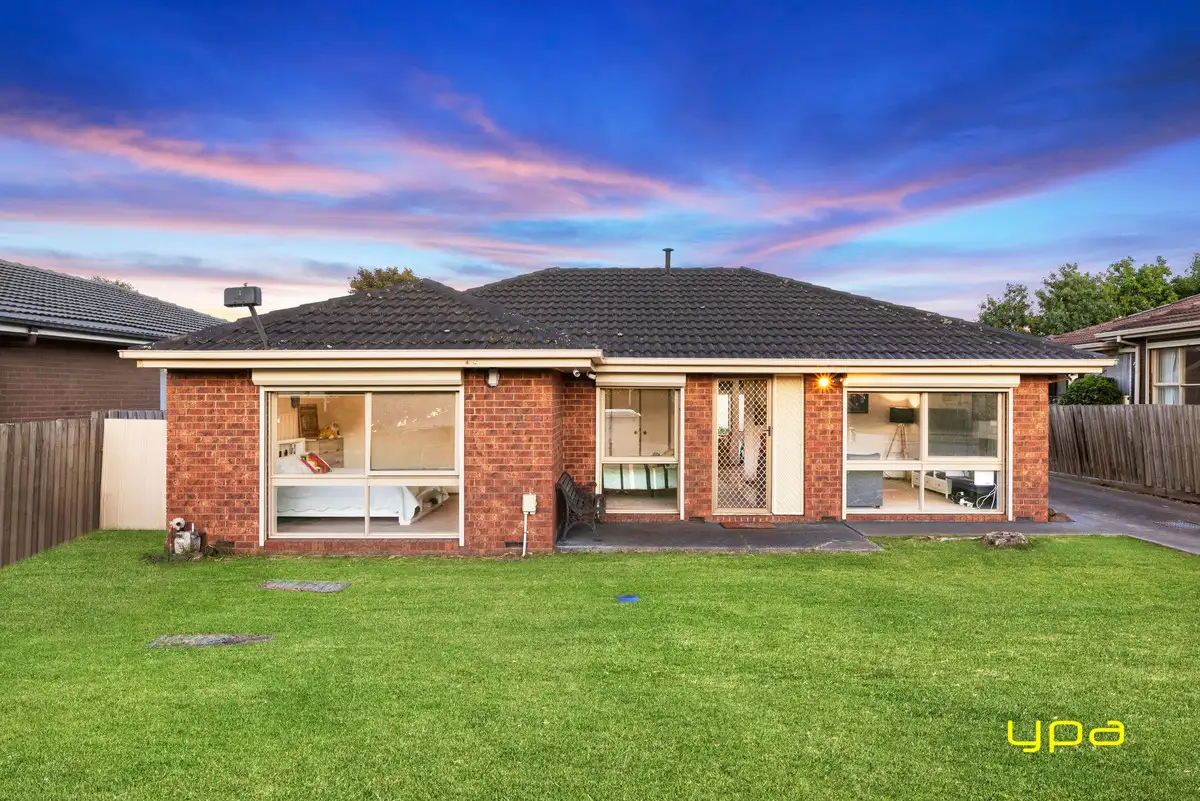 Main view of Homely unit listing, 6 Averne Street, Cranbourne VIC 3977