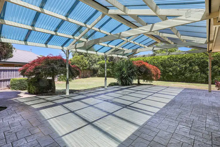 Fifth view of Homely house listing, 3 Janette Close, Warragul VIC 3820