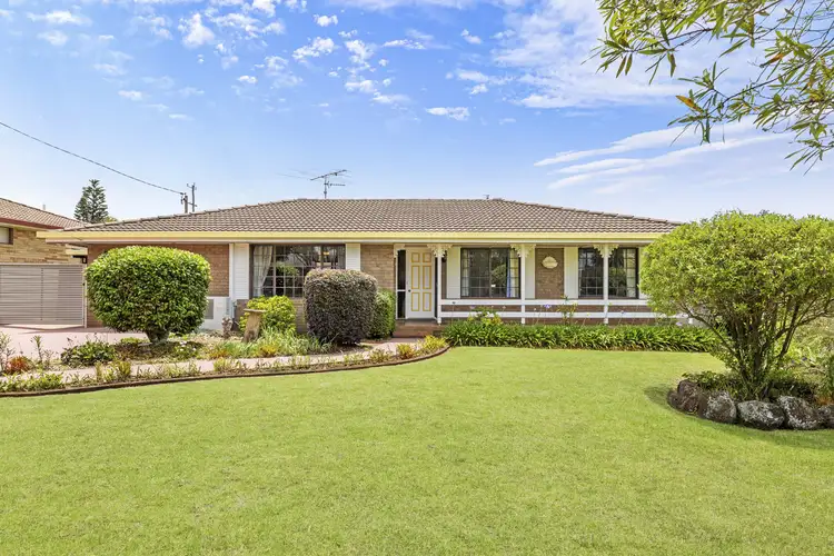 68 Jennifer Crescent, Darling Heights QLD 4350