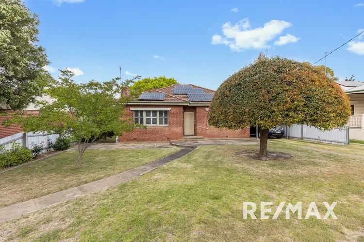54 Stanley Street, Kooringal NSW 2650