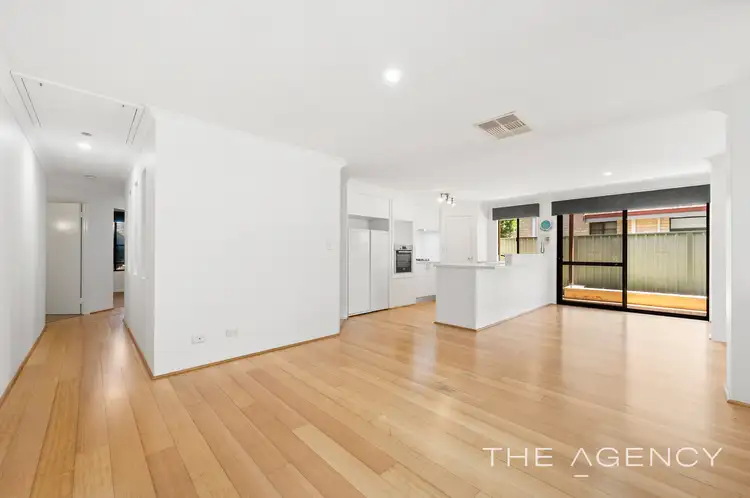 Sixth view of Homely house listing, 7 Kennack Vista, Atwell WA 6164