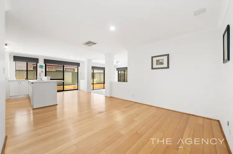 Seventh view of Homely house listing, 7 Kennack Vista, Atwell WA 6164