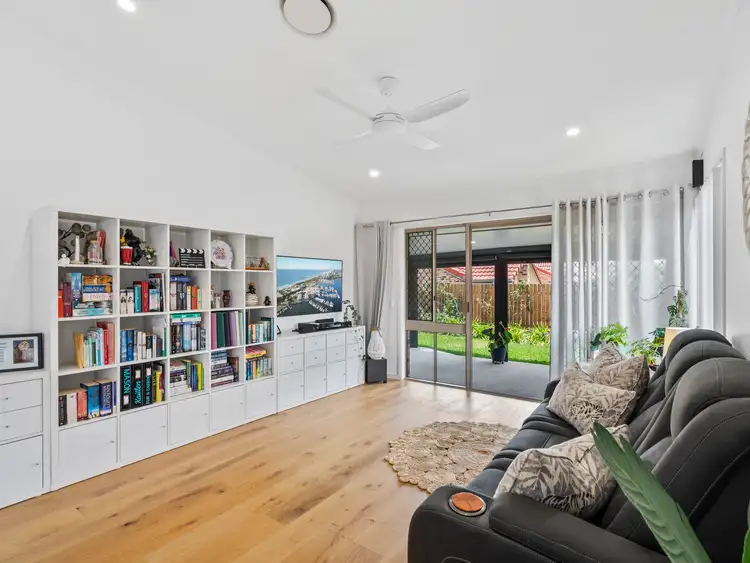 Fourth view of Homely villa listing, 2/47 Windemere Road, Alexandra Hills QLD 4161