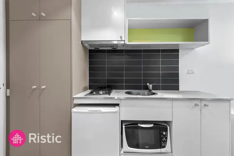 Second view of Homely apartment listing, 206/1-5 Queens Avenue, Hawthorn VIC 3122