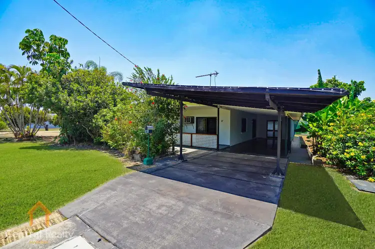 27 Rains Street, Mareeba QLD 4880