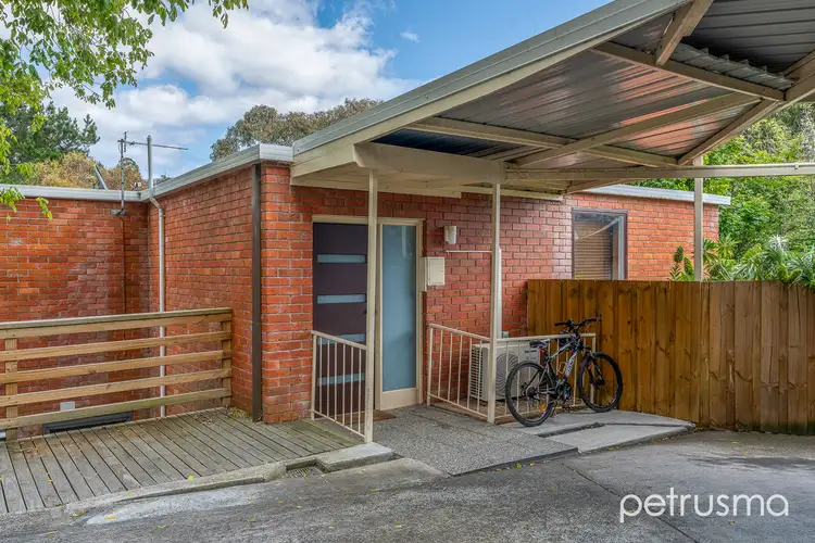 1/9 Dalkeith Court, Sandy Bay TAS 7005