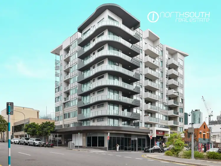 50 McLachlan Street