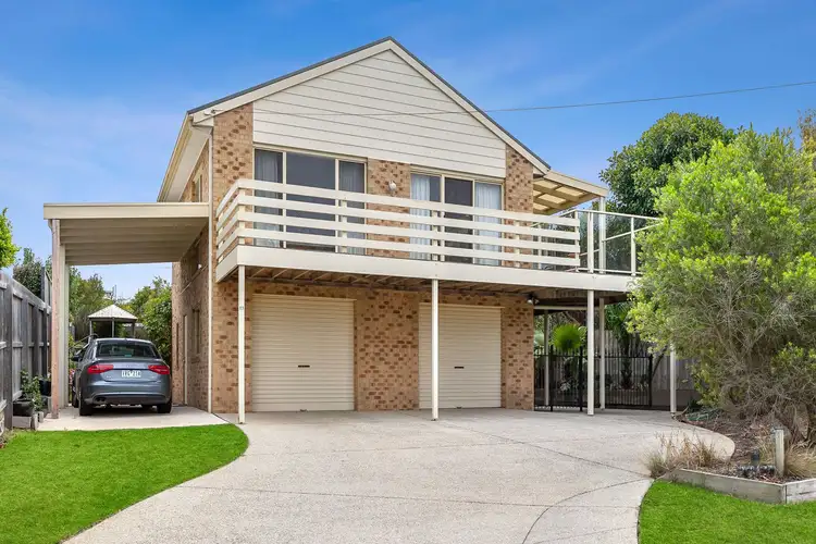 11 Follett Street, Torquay VIC 3228