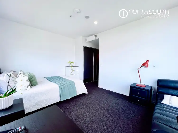 Fifth view of Homely unit listing, 5411b/5 Harbourside Court, Biggera Waters QLD 4216