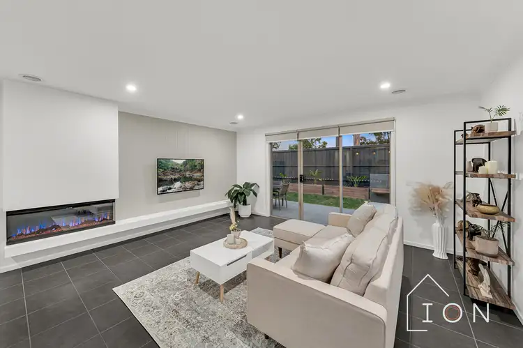 Fifth view of Homely house listing, 16 Heathland Circuit, Cranbourne East VIC 3977