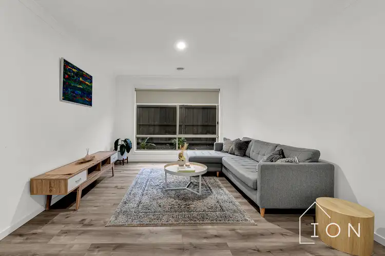 Sixth view of Homely house listing, 16 Heathland Circuit, Cranbourne East VIC 3977