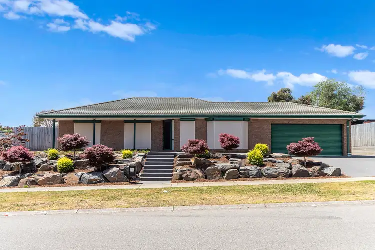 2 Spencer Drive, Carrum Downs VIC 3201
