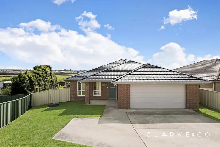 11 Andrew Court, Rutherford NSW 2320