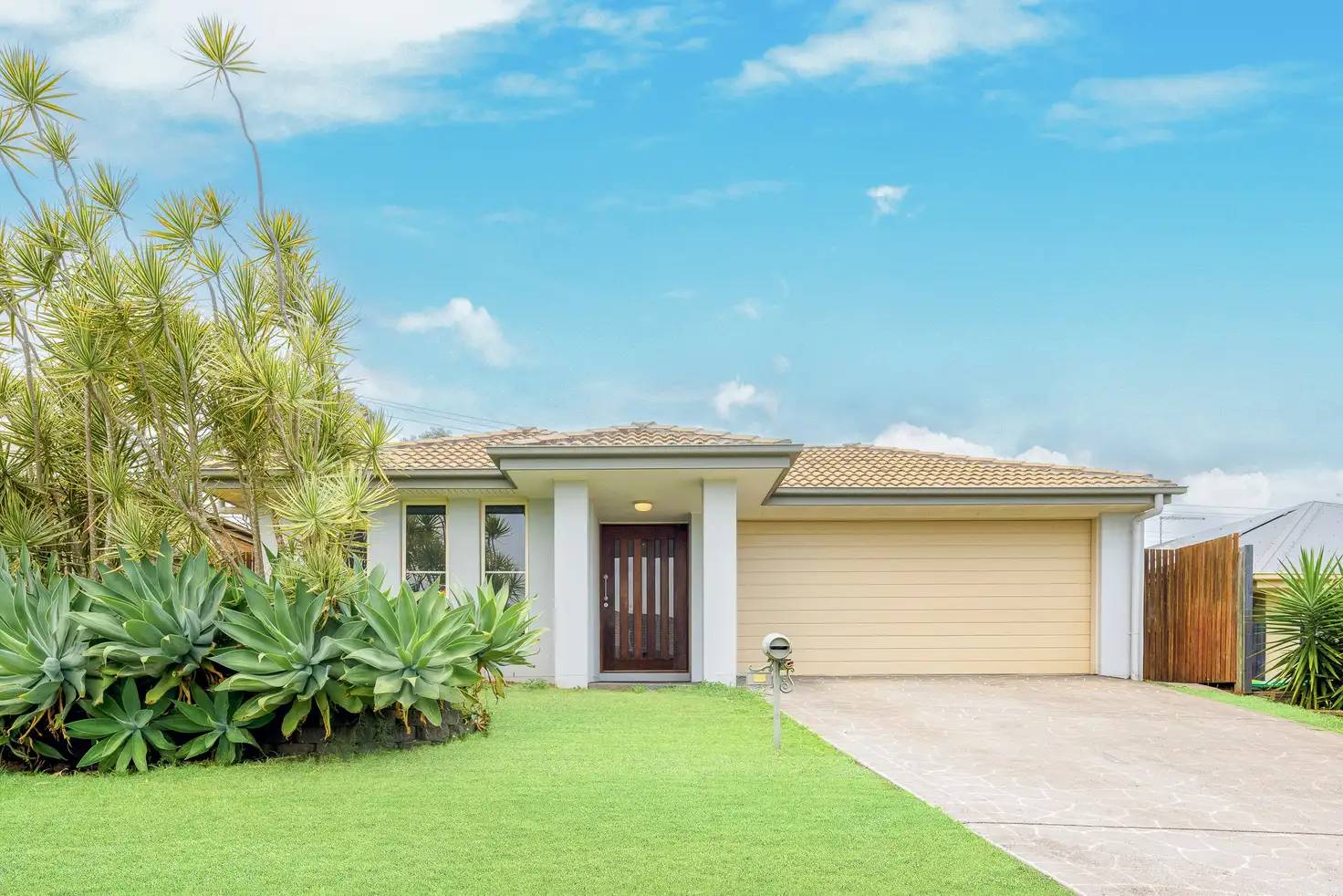 Main view of Homely house listing, 15 Bellthorpe Circuit, Kallangur QLD 4503