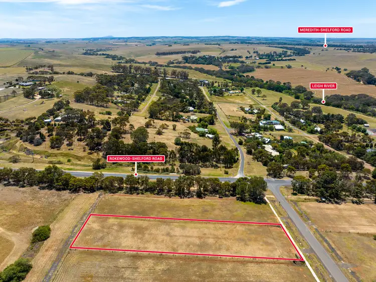 8 Archibald Drive, Shelford VIC 3329