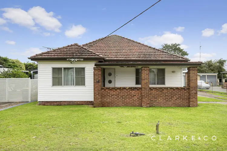 27 Northern Avenue, Tarro NSW 2322