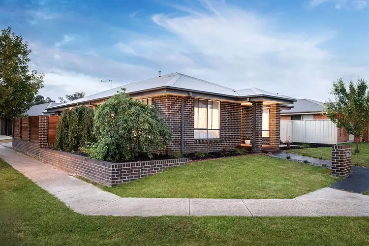 Second view of Homely house listing, 29 Pro Hart Drive, Baranduda VIC 3691