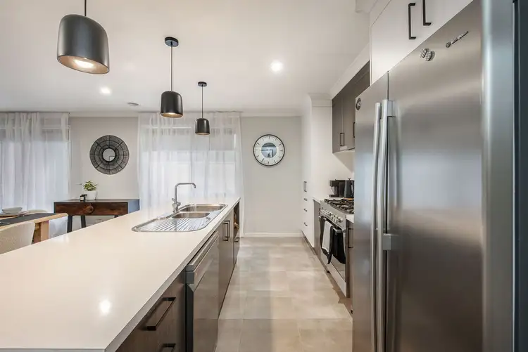 Fifth view of Homely house listing, 29 Pro Hart Drive, Baranduda VIC 3691