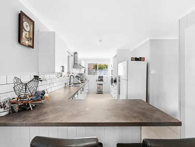 Fifth view of Homely house listing, 2 Ungowa Avenue, Pialba QLD 4655