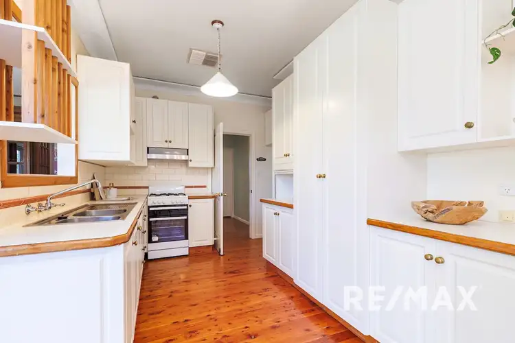 Sixth view of Homely house listing, 39 Grove Street, Kooringal NSW 2650