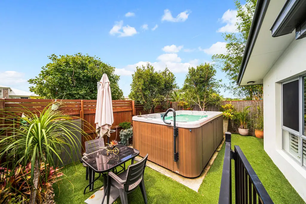 Main view of Homely semi-detached listing, 2/17 Histed Terrace, Bli Bli QLD 4560