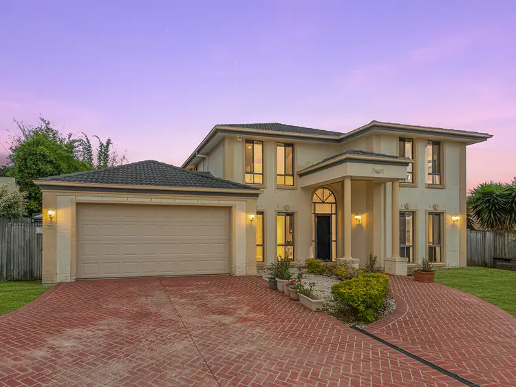 7 Petit Court, Sinnamon Park QLD 4073