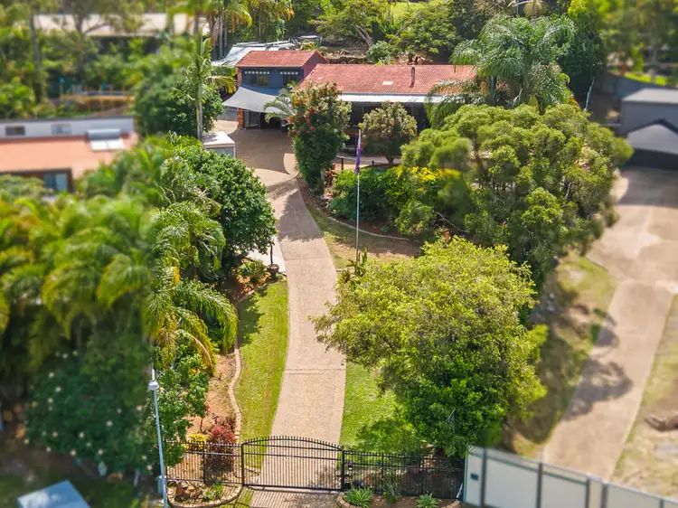 12 Nowra Court, Helensvale QLD 4212