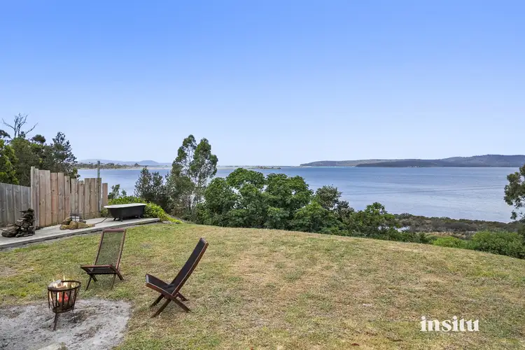 16 Craigs Hill Road, Boomer Bay TAS 7177