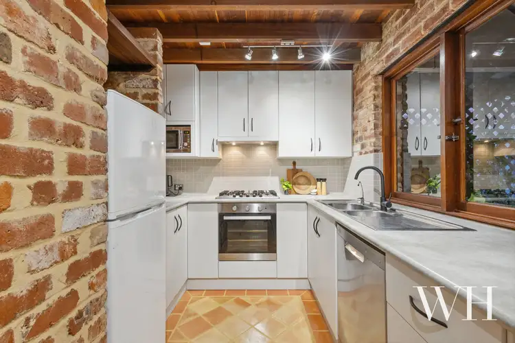 31 Bolton Place, Fremantle WA 6160