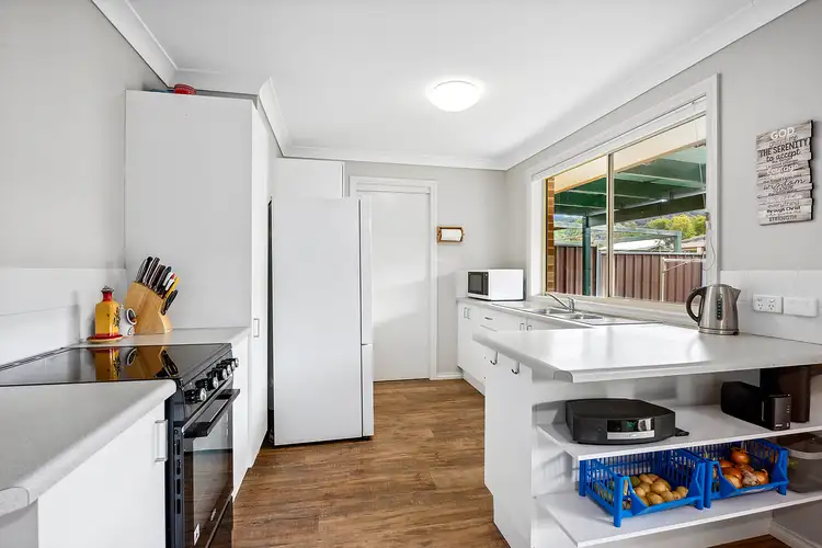 Sixth view of Homely unit listing, 1/7 Lowana Close, Mudgee NSW 2850