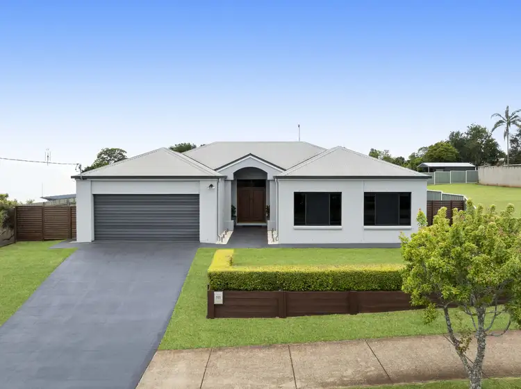 111 Nelson Street, Middle Ridge QLD 4350