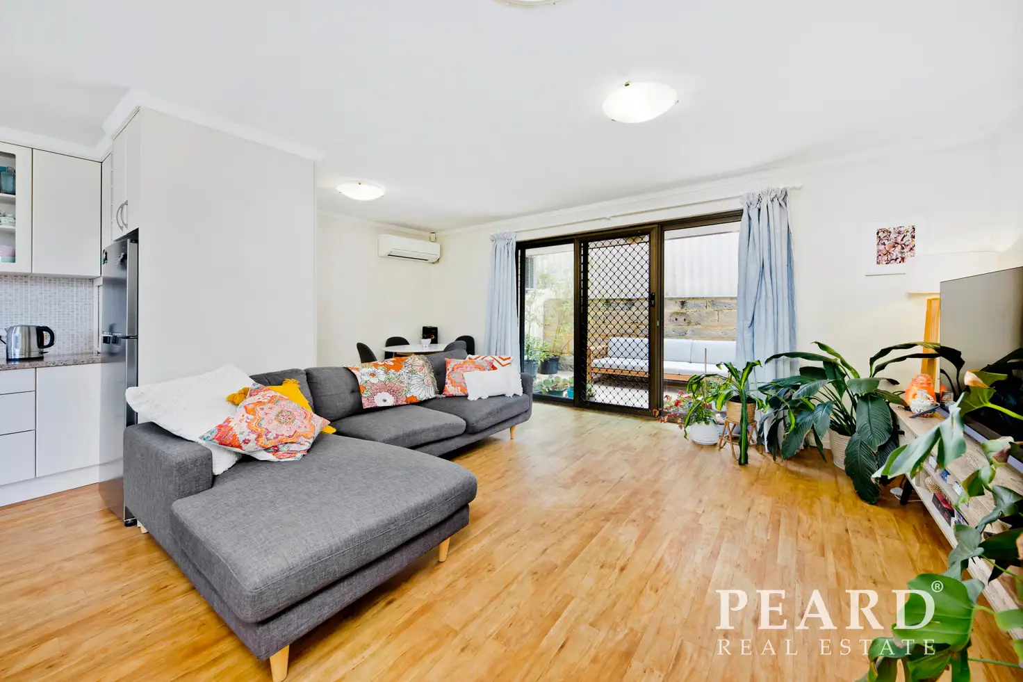 Main view of Homely unit listing, 6/33 Edgehill Street, Scarborough WA 6019