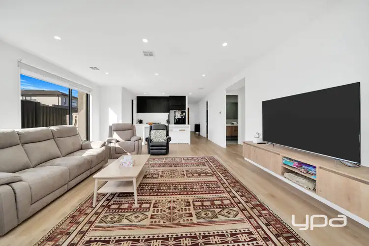 Sixth view of Homely house listing, 66 Hollywood Drive, Roxburgh Park VIC 3064